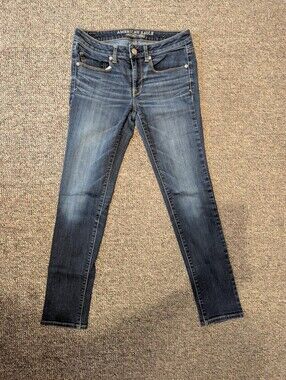 American Eagle Outfitter Skinny Jeans Dark Wash Size 6